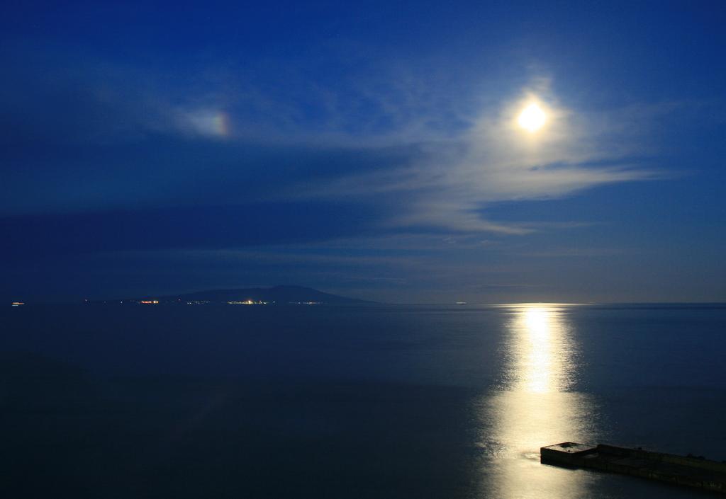 Готель Izu Retreat By Onko Chishin Хіґашіідзу Екстер'єр фото